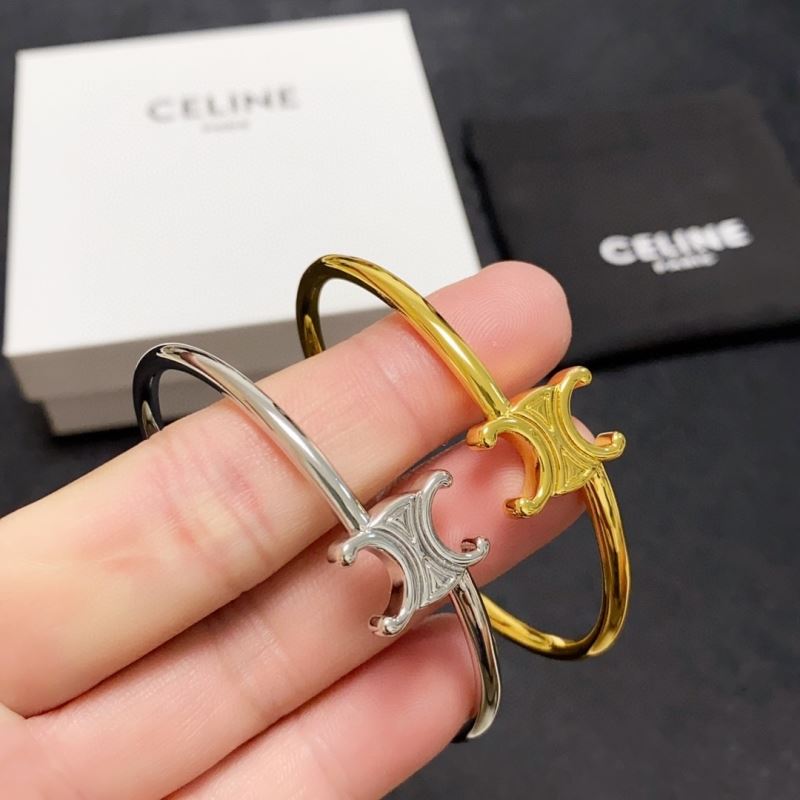 Ce**e bracelets
